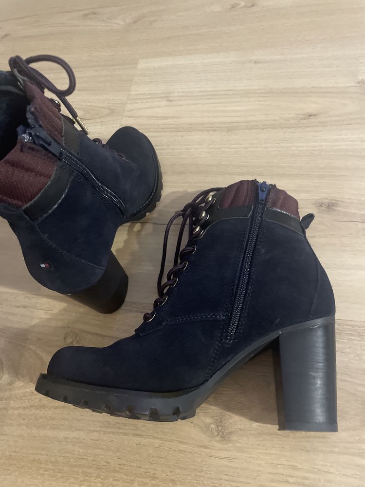 Botki kozaki Tommy Hilfiger r. 39