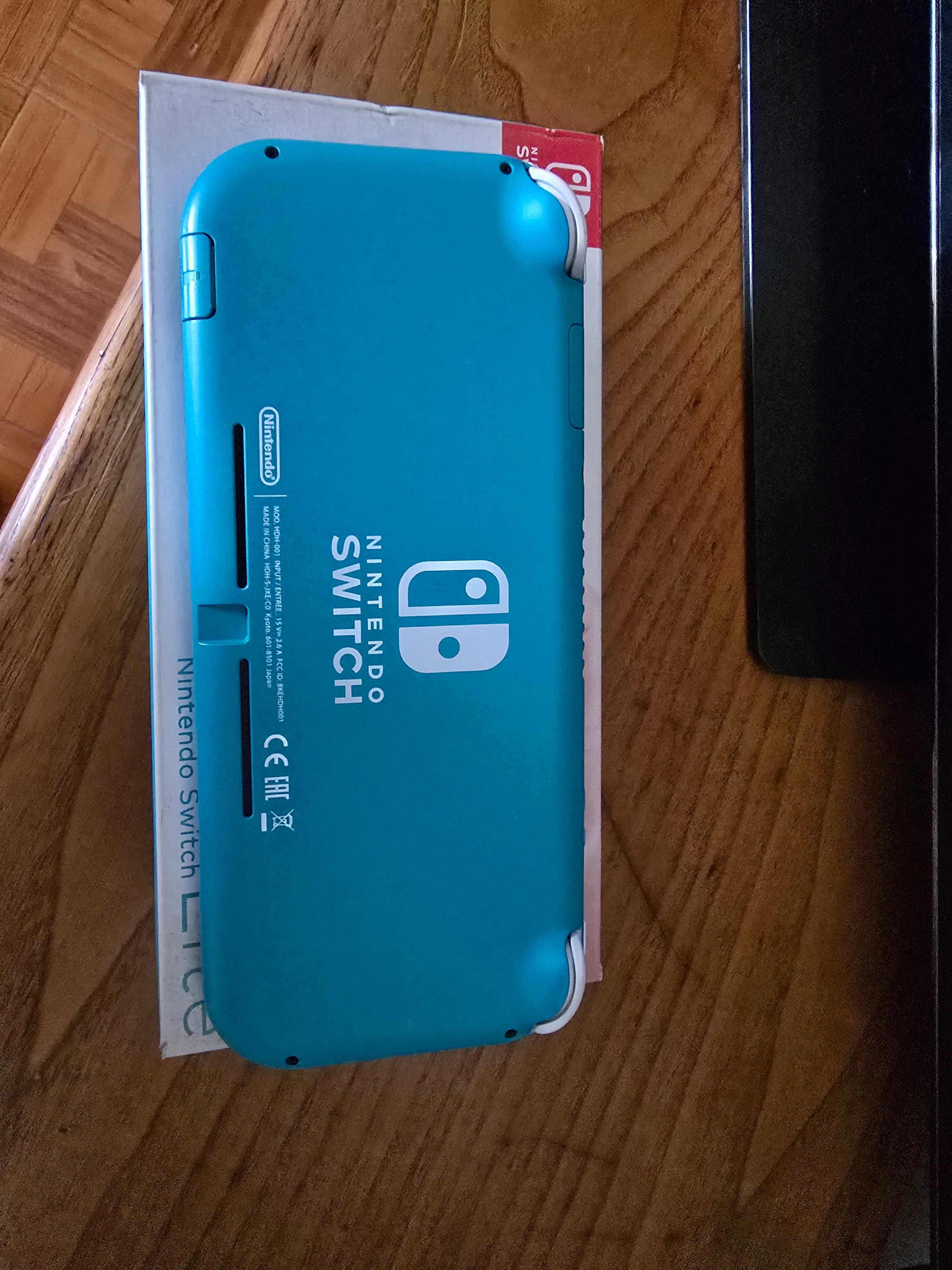 Nintendo switch lite
