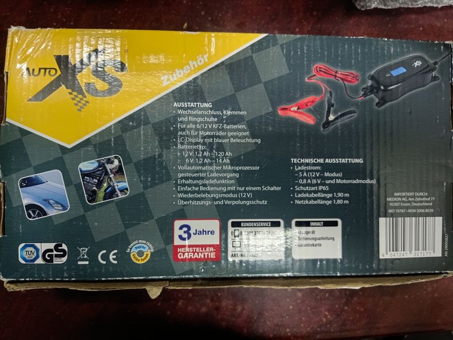 Зарядное устройство для автомобильных аккумуляторов autoXS