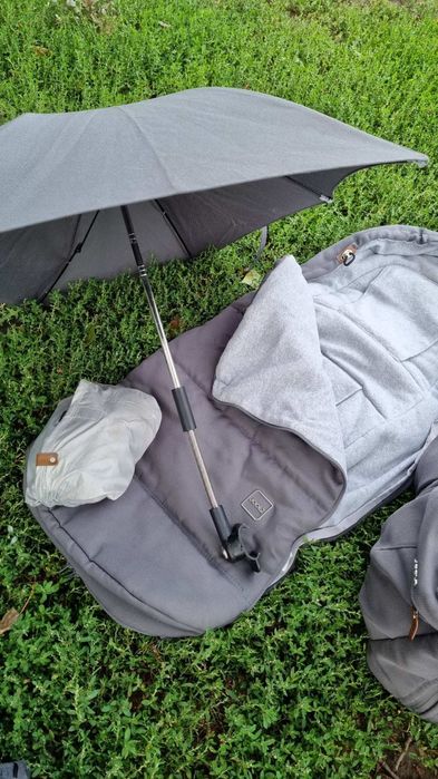 Детская коляска фирмы JOOLZ