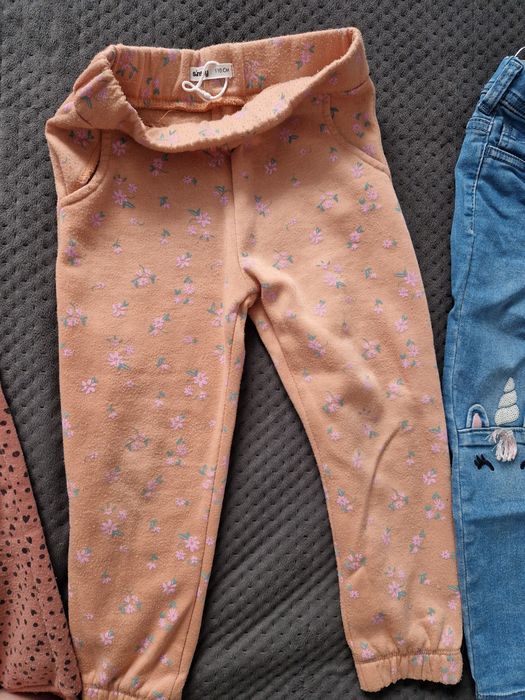 Штани для дівчинки 110см