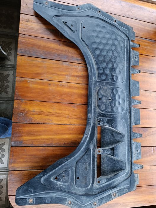 Захист двигуна передній на шкоду Октавія А5 оригінал