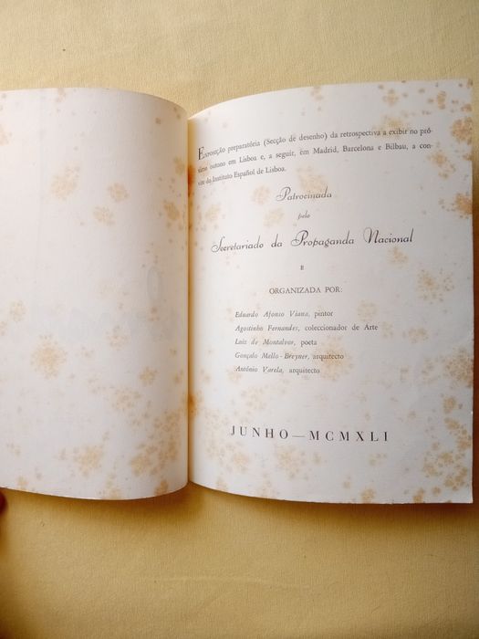 Almada, trinta anos de desenhos 1911 a 1941