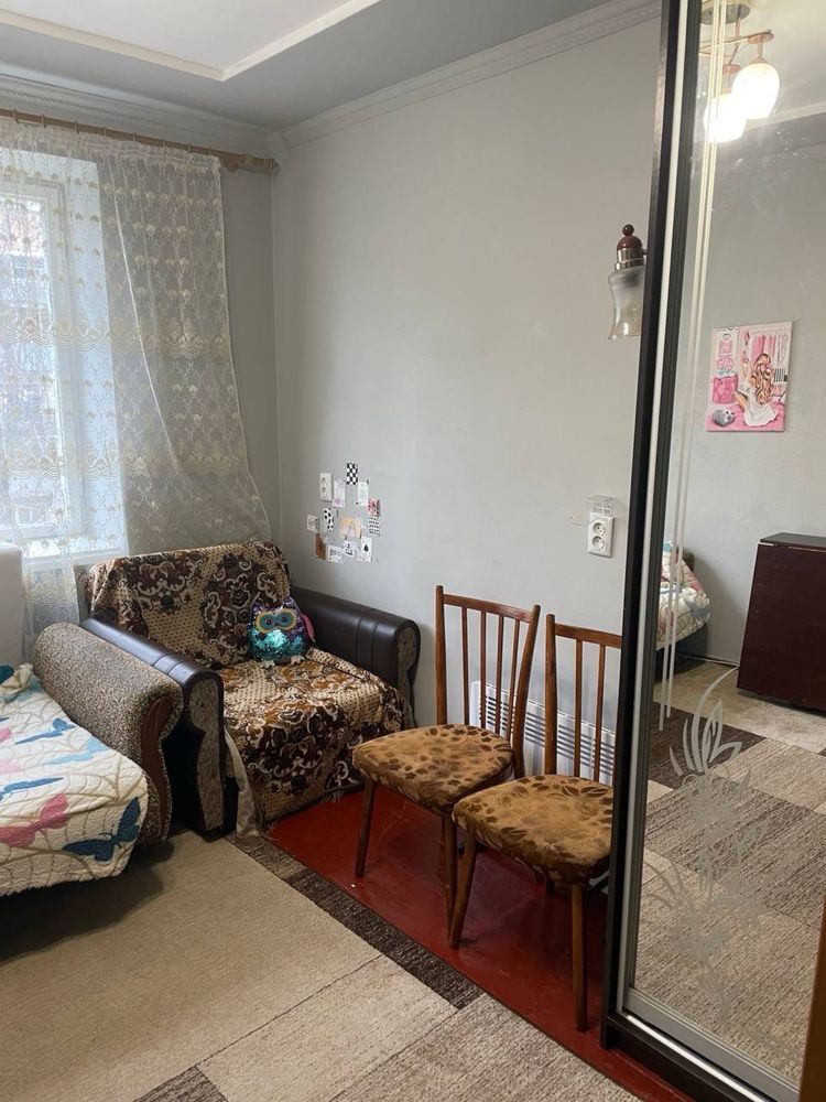 Продаж кімнати в гуртожитку Східний