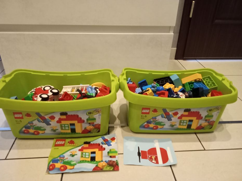 Lego Duplo 5506  dwa duże zielone pudełka