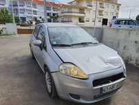 Fiat Grande Punto 1.2 Gasolina – 900€ (Negociável)