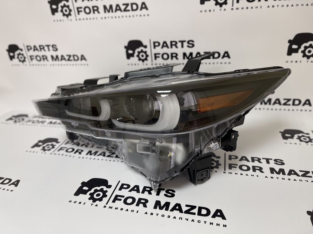Решетка радиатора со значком и молдингом Mazda CX-5 2022 2023 CX9 CX50