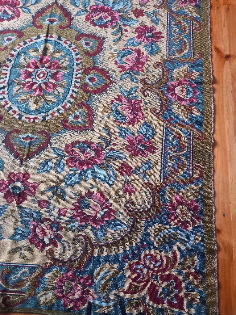 Narzuta na wersalke łóżko 150/190cm jak nowa