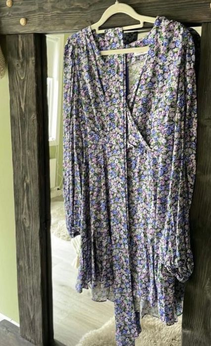 Laurella Sukienka S 36 jak nowa