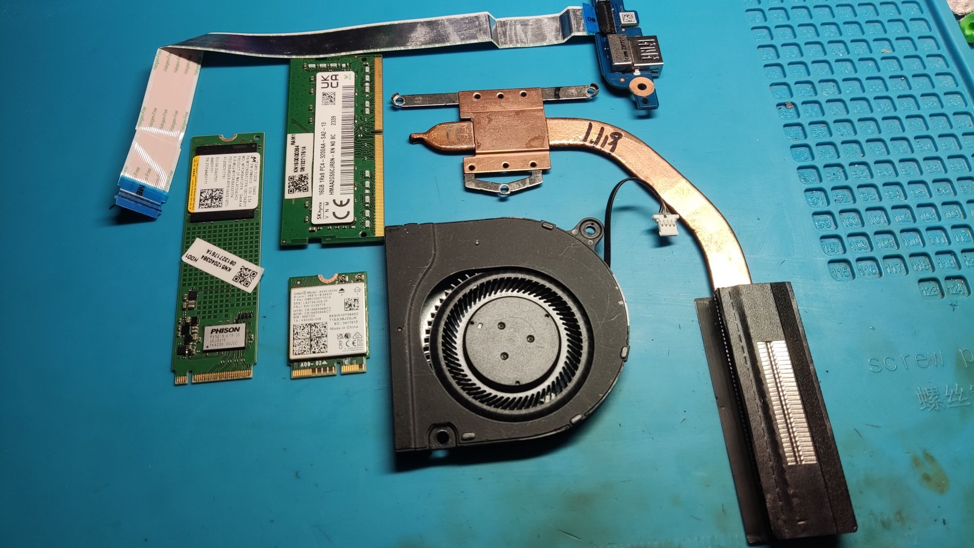 Acer TravelMate P215-53-555V (N19Q8) 2024