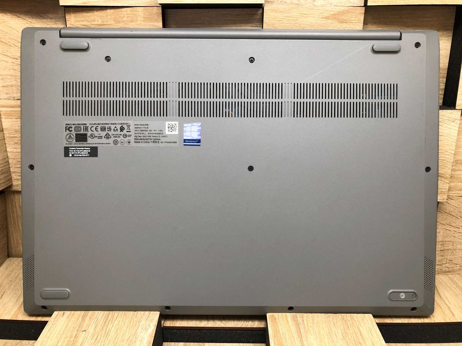 №5196 Ноутбук Lenovo IdeaPad 3 17IIL05 HD+/i5-1035G1/8Gb/SSD256/MX330