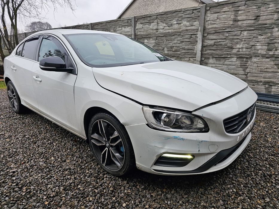 Części Volvo S60 V60 1.6 D2 2.0 D3 2.4 D5 3.0 T6 RDESIGN Na Części