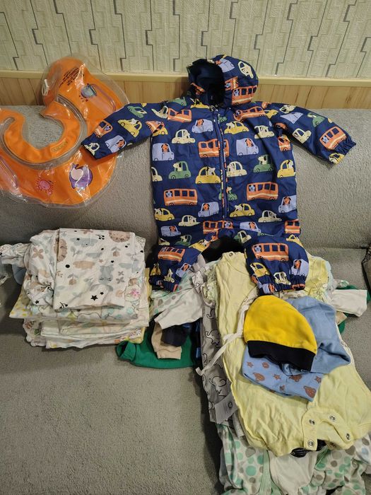 Продам лот дитячого одягу на вік до 6 місяців