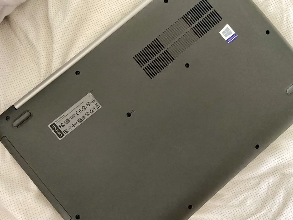 Portatil Lenovo (Como Novo)