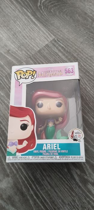 Boneca ARIEL (vinil)
