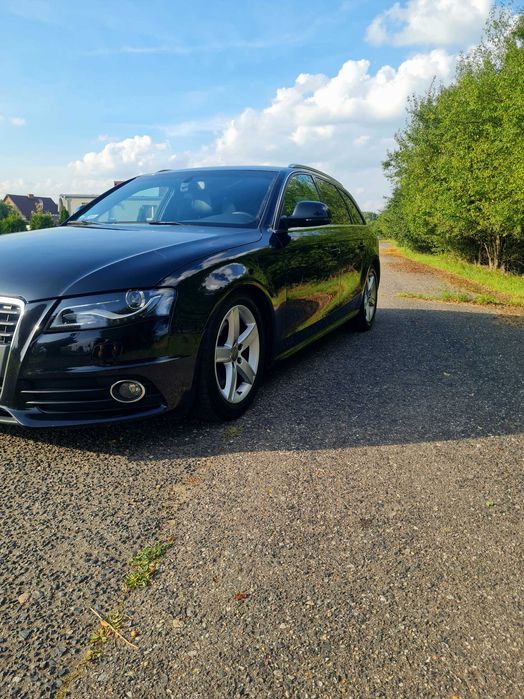 Audi A4 B8 Avant 2.0tdi 143KM S-Linie