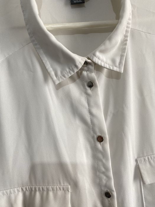 Біла класична сорочка