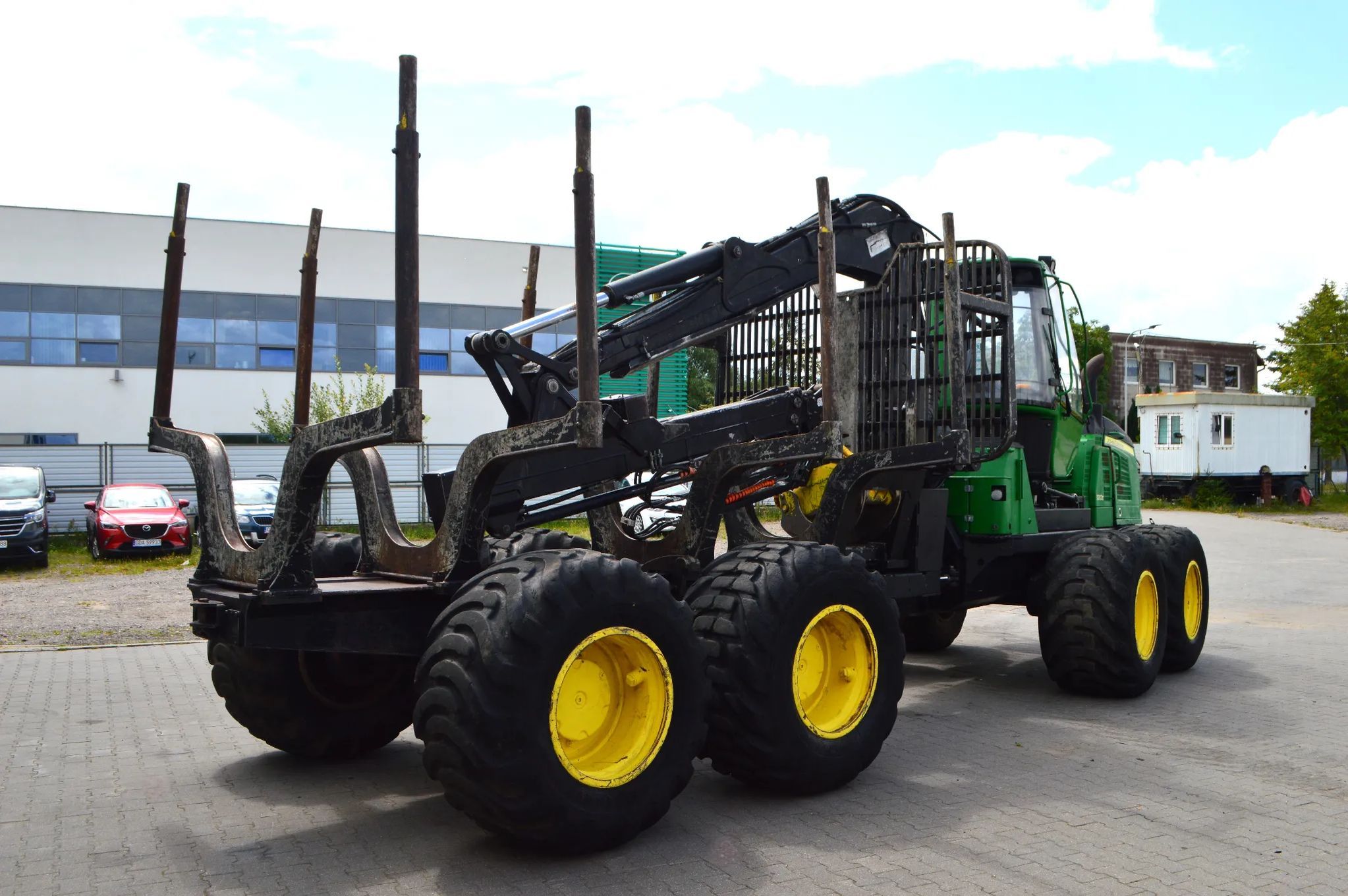 John Deere 1210E  [13891]ForwarderJohnDeer1210E, żuraw CF710, kamery, poziomowana kabina