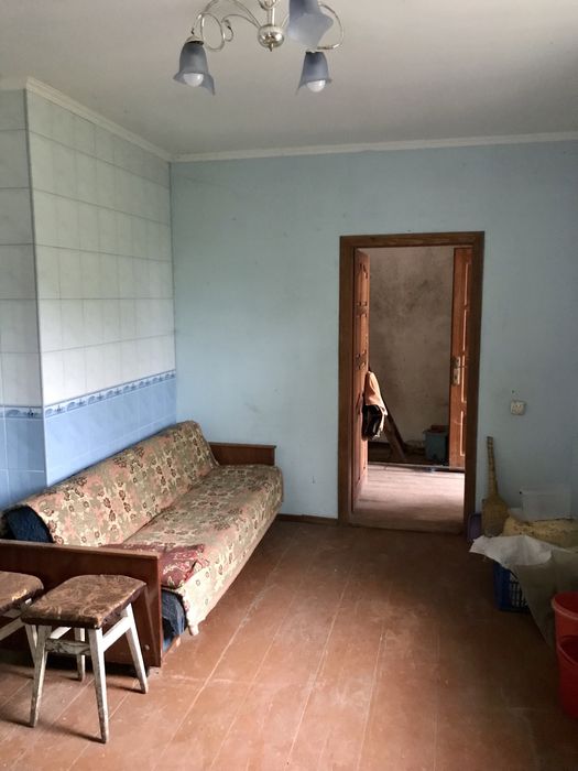 Продається бутинок село Шостаків