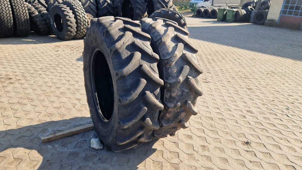 340/85r24 13.6r24 13.6-24 Bieżnik 60%