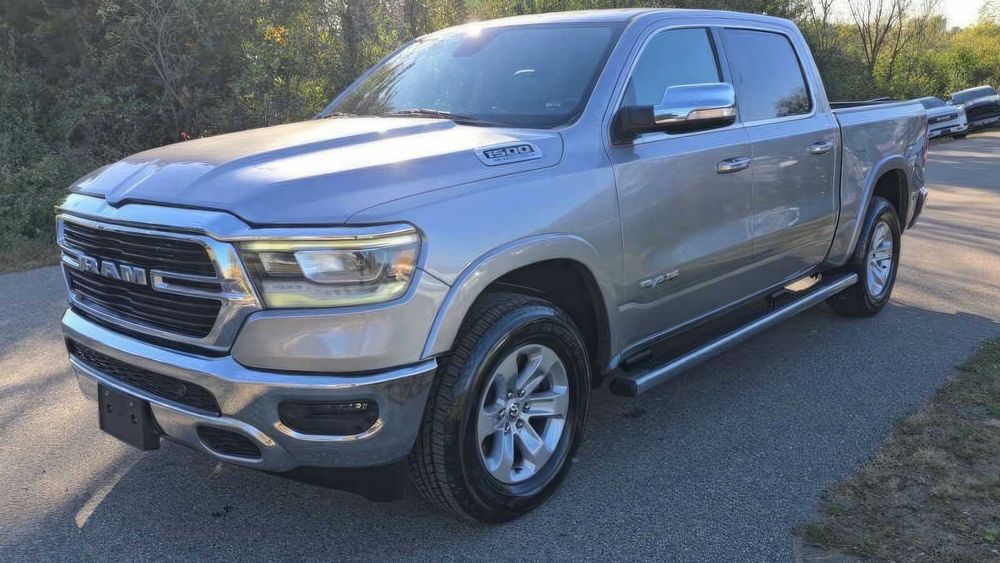 RAM 1500 Laramie      2020