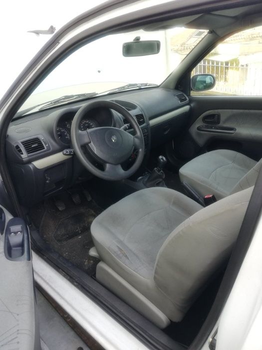 Vendo Renault Clio 1.5 DCI as Peças