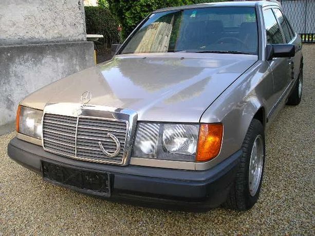 Mercedes-Benz W124 (1984-1993) 260E W124 Automat 4-matic 4x4