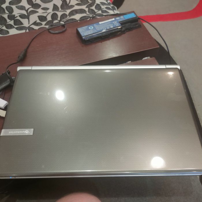 Ноутбук Packard Bell 17 дюймов