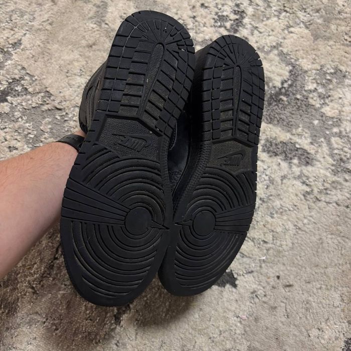 кроссовки JORDAN AIR MID BG,размер 38.5