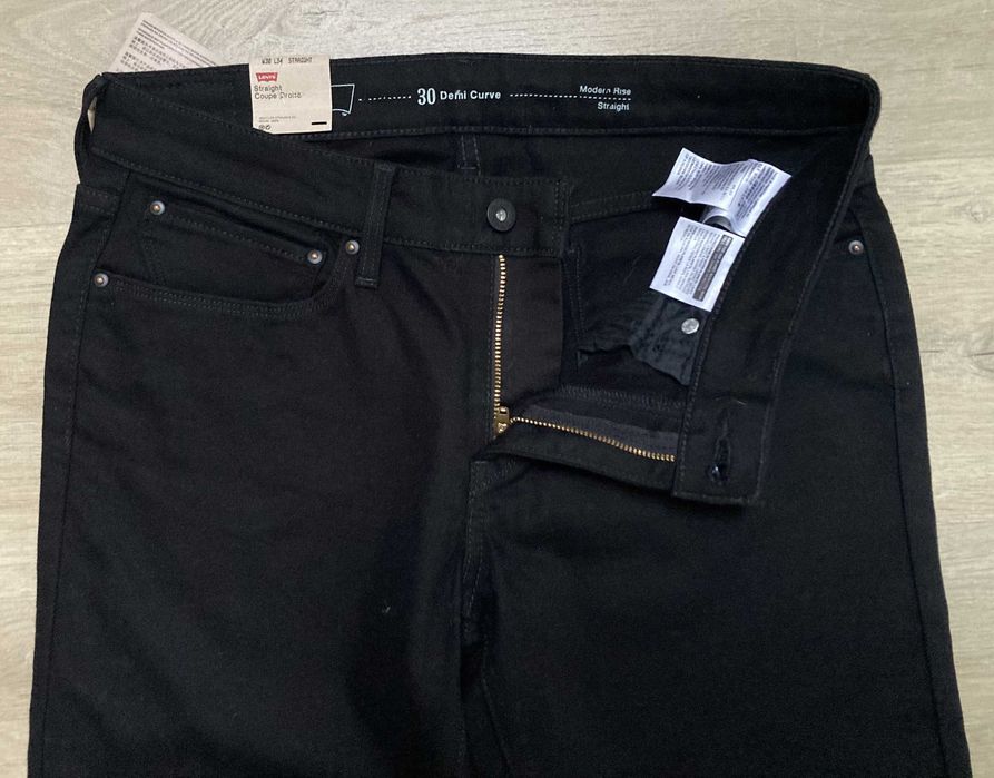 Levis Curve ID spodnie jeansy Straight Coupe Droit W30 L34
