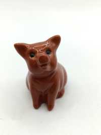 Dekoracja świnka brązowa ceramika Rolf Berg