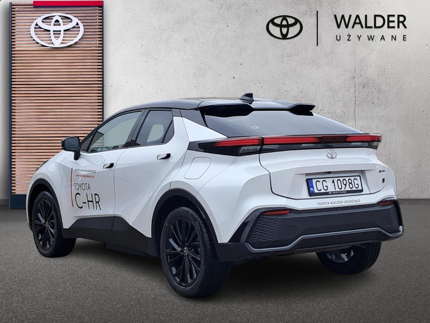Toyota C-HR 2.0 PHEV GR Sport 223KM TYLKO KINTO Bezwypadkowy Krajowy FV23%