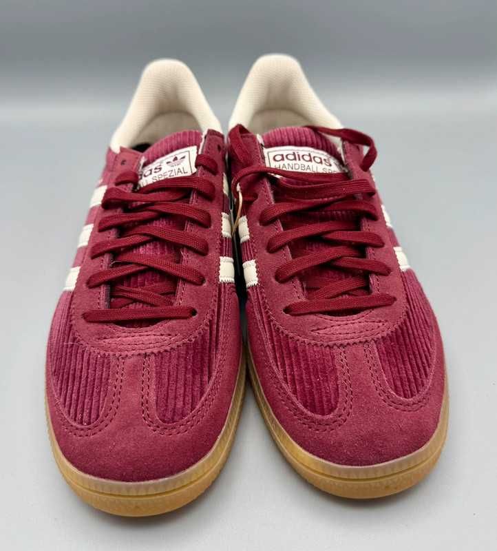 Shadow Red\Piłka ręczna\adidas\nowy UnisexTrampki.39
