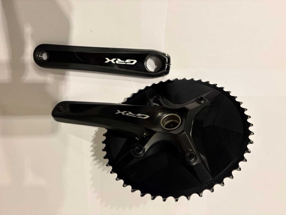 Shimano GRX Di2 korba, blaty aero , przerzutki przód i tył, kasety