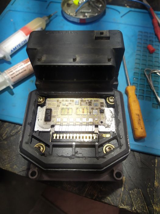 Ремонт електронних блоків коробки, ECU, TCU, ABS,DSG,CVT,PSG5,PSG16