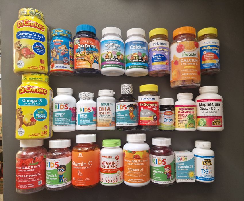 Дитяча омега та інші вітаміни