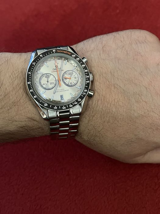 Omega Speedmaster Racing