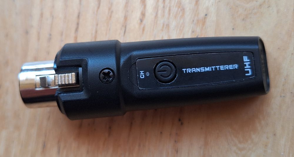 Бездротова 2,4Ггц радіо-система передавач і приймач - мікрофон гітара