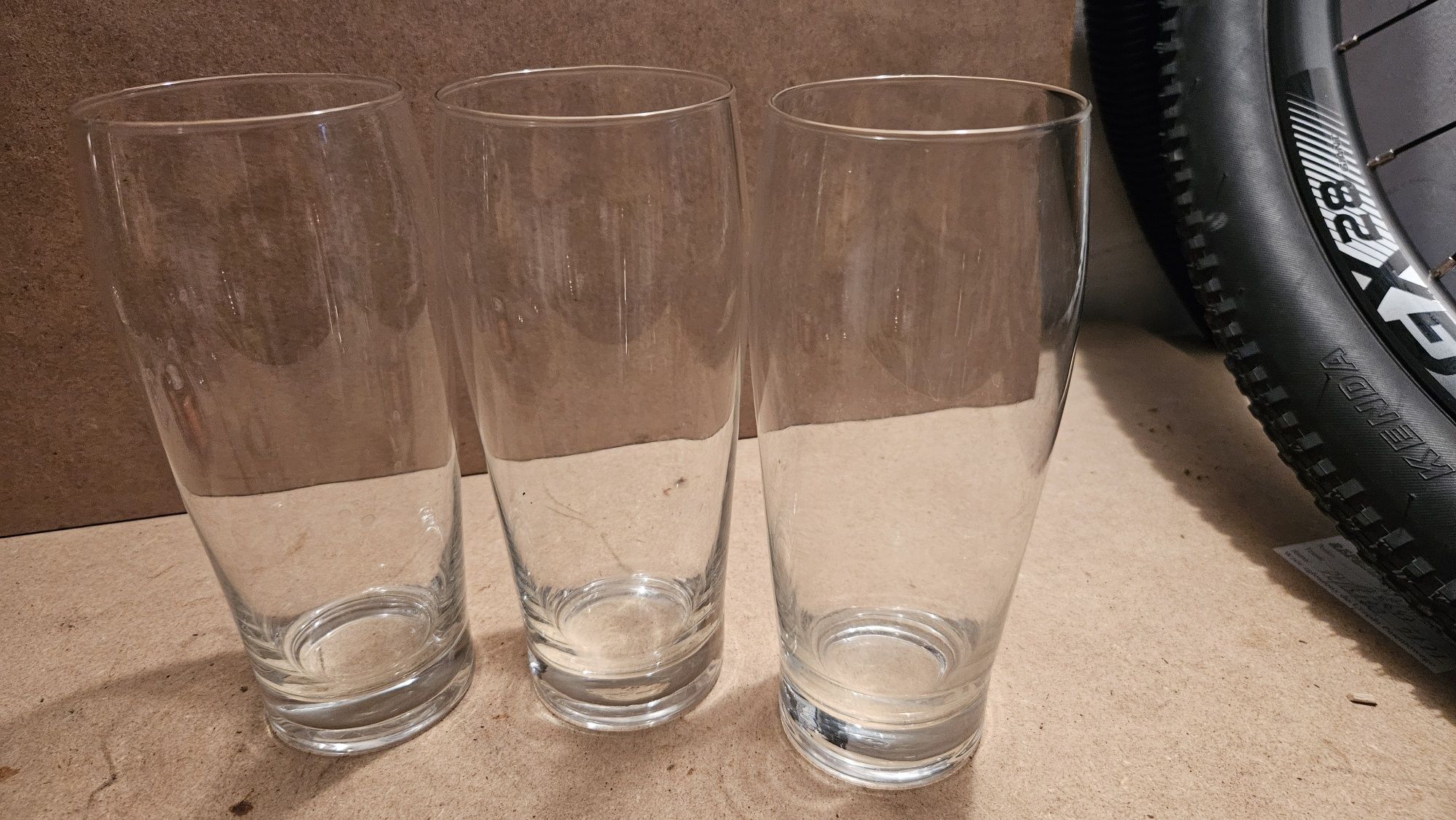 Szklanki do piwa 0,4 l – 12 sztuk