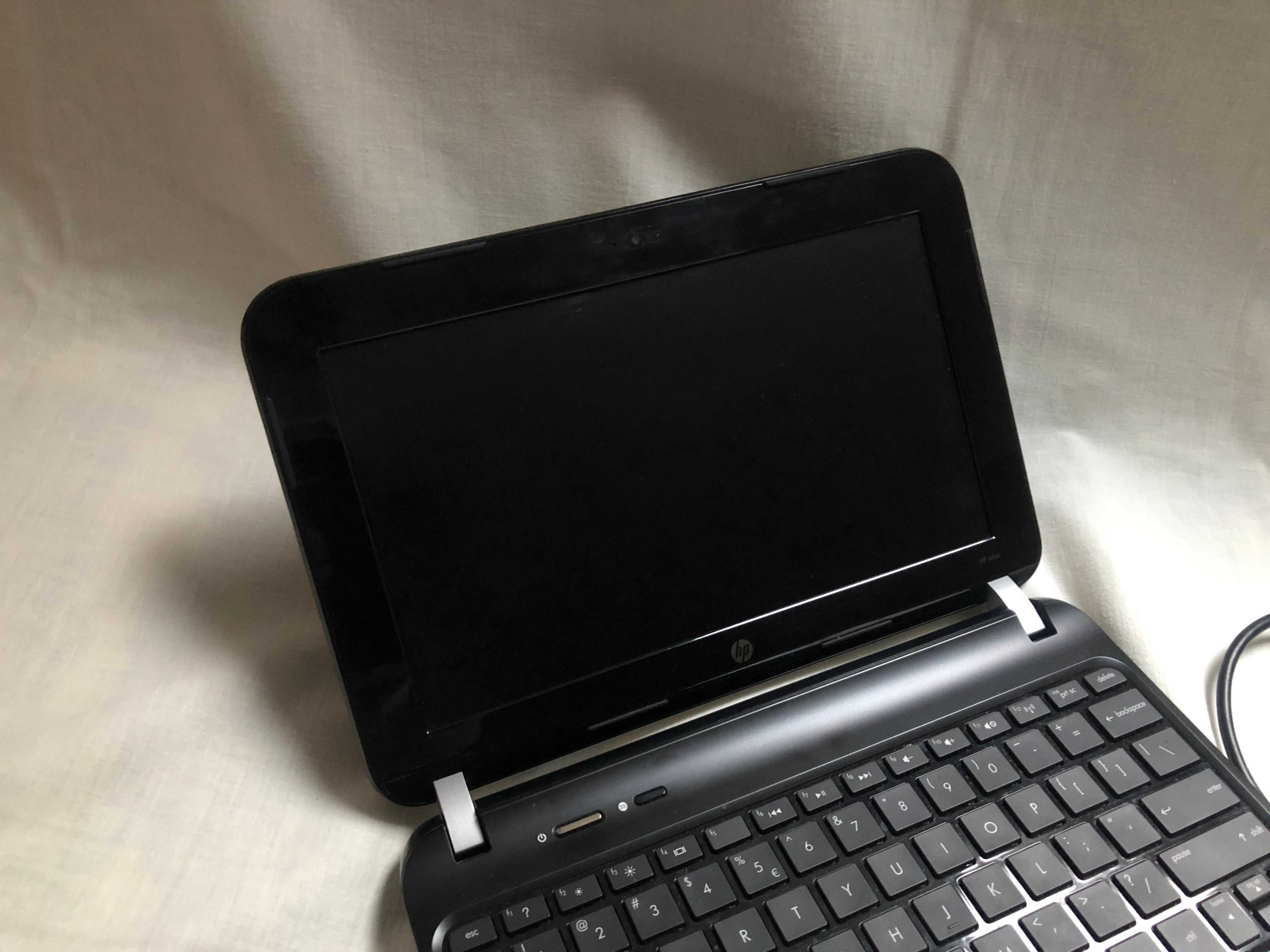 laptop / netbook HP mini 200 + zasilacz + klucz Windows 7 Starter