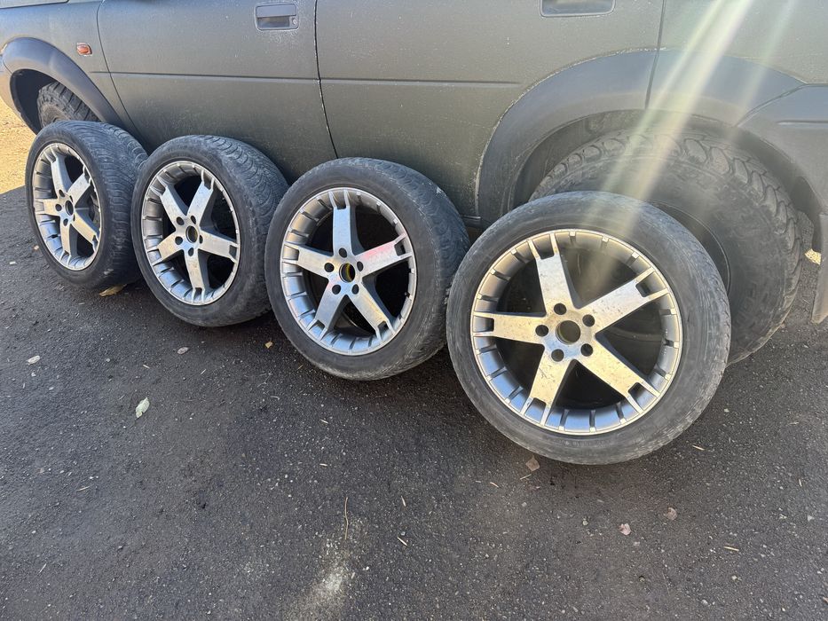 Диски T5 Титани легкосплавні 5*120 р18 шини 245/45/18