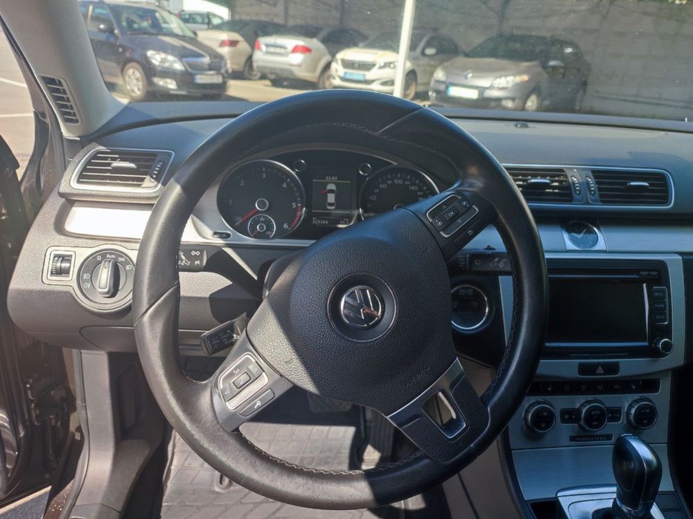 Volkswagen Passat 2013