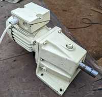 Мотор-редуктор VEM VEB 7G0 KMPB 56 (0.18 кВт, 40 об)