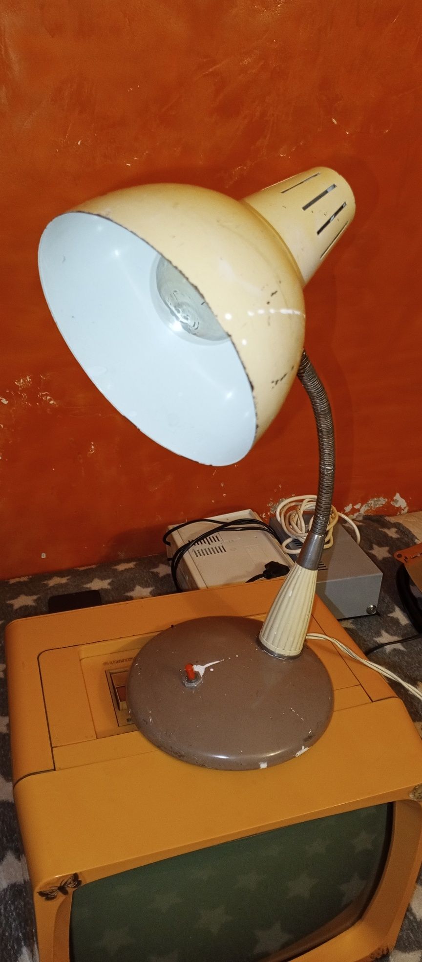 Lampa PRL typ 1118 60-te XXw / proj. APOLINARY GAŁECKI