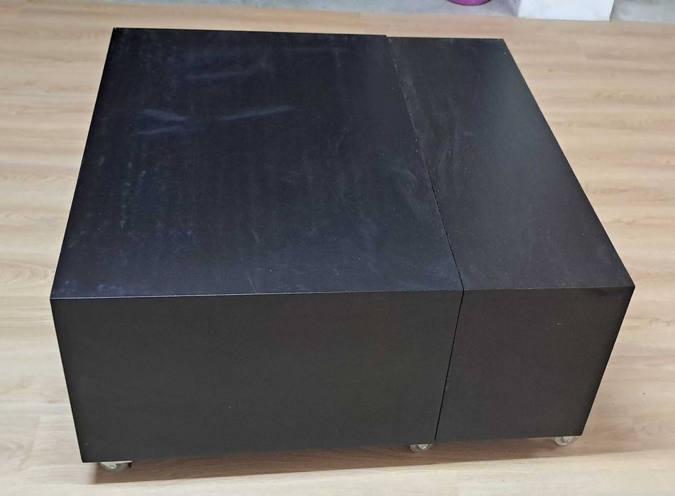 Mesa de centro / Baú em madeira wengué