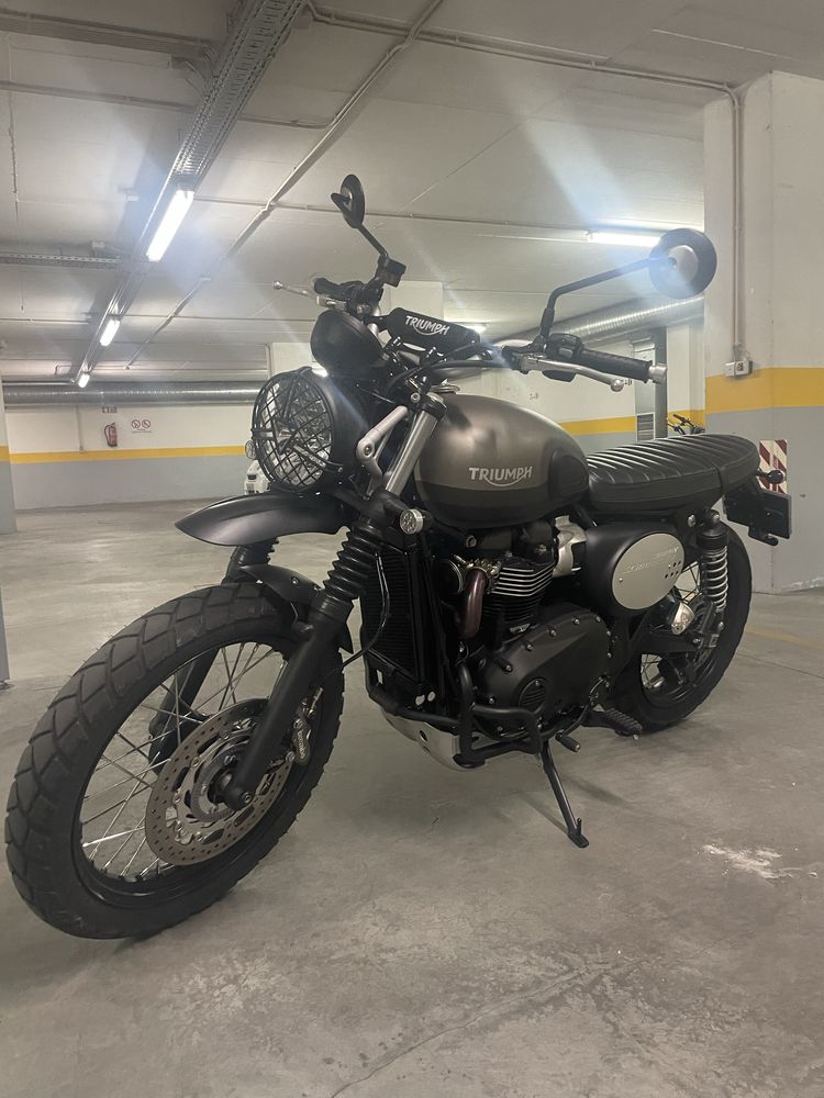 Triumph Street Scrambler Edição limitada Sand Storm