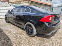 Volvo S60 volvo s60 r-desing polestar 3.0 auto uszkodzone brak zderzaka