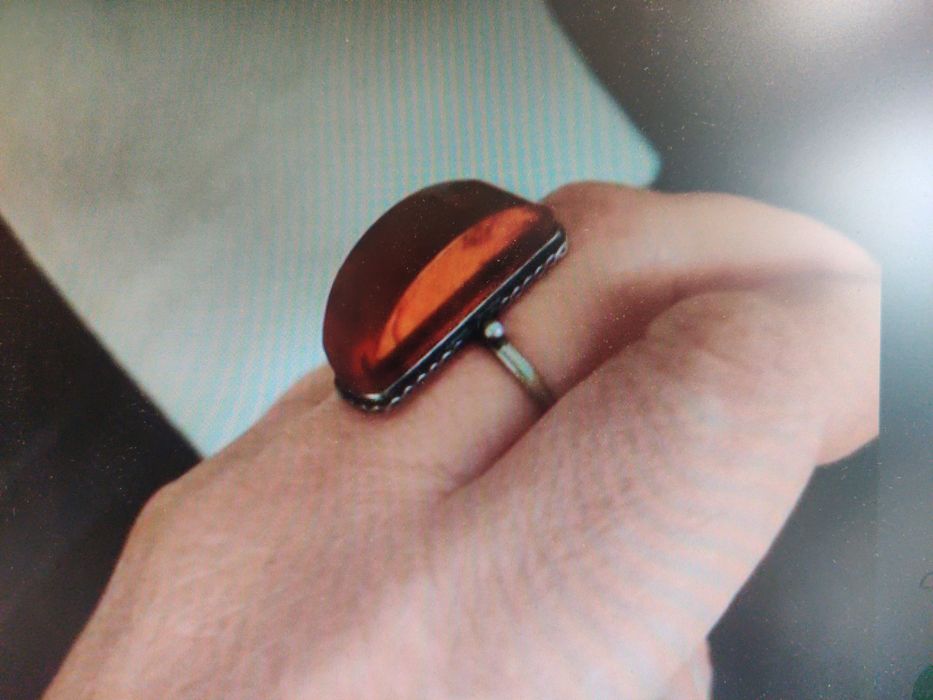 Новое кольцо перстень янтарь серебро СССР 19,5