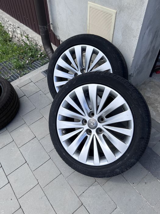 Диски опель інсігнія, opel insignia R18•8j 120*5 ET42 2 шини pirelli