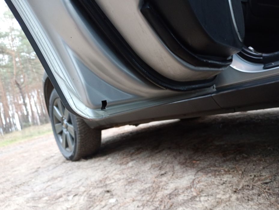 Chevrolet Captiva C100 2.0D